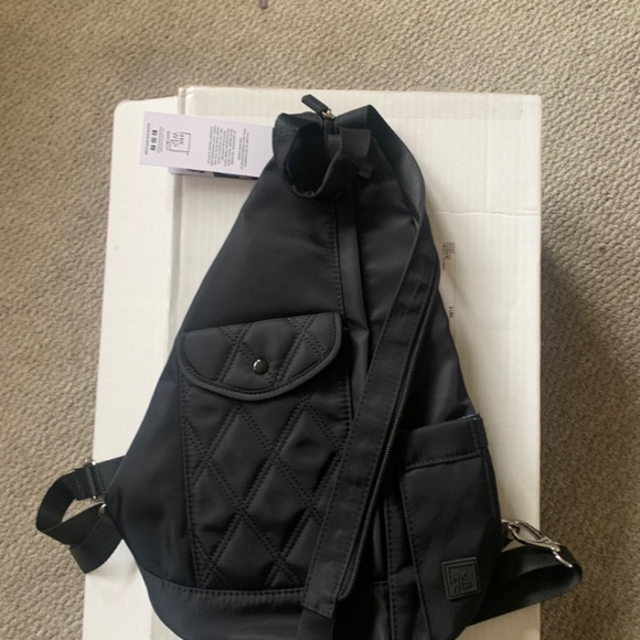 Ihkwip sling backpack - Picture 2 of 4